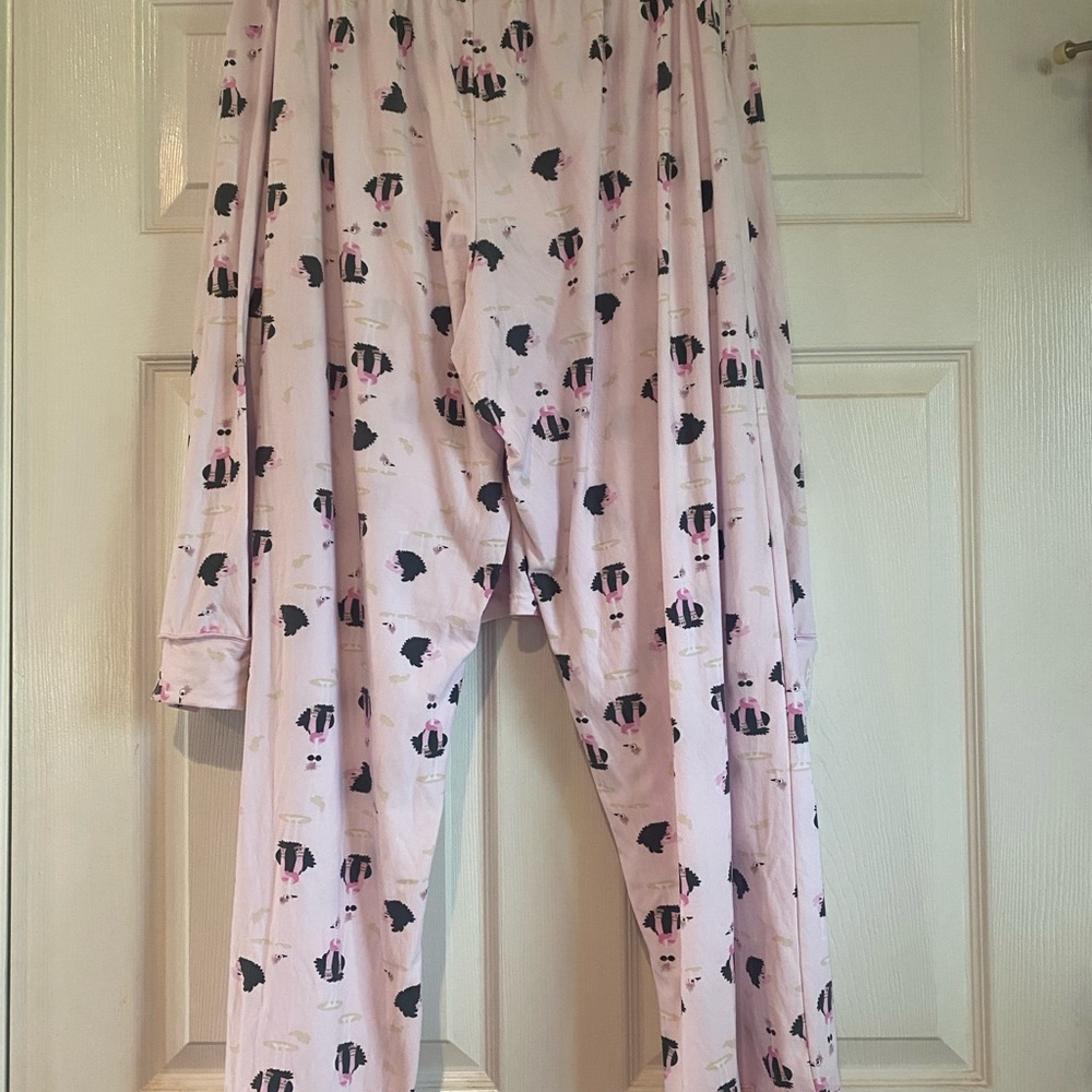 PJs - Picture 3 of 6